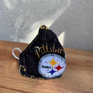 Pittsburgh steelers face mask.